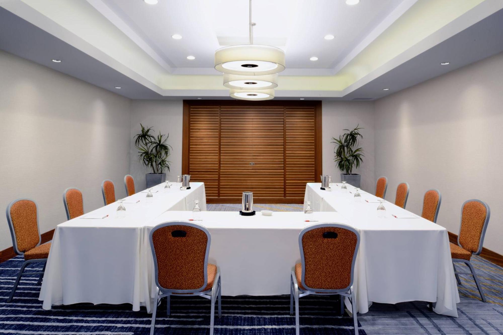Long Beach Marriott Luaran gambar